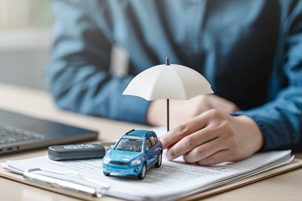 Reliable Commercial Auto Insurance contractor in Monfort Heights, OH by Auto Insurance Axis